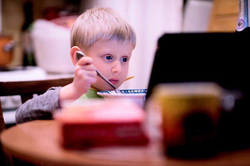 Запрещать ли новые цифровые устройства